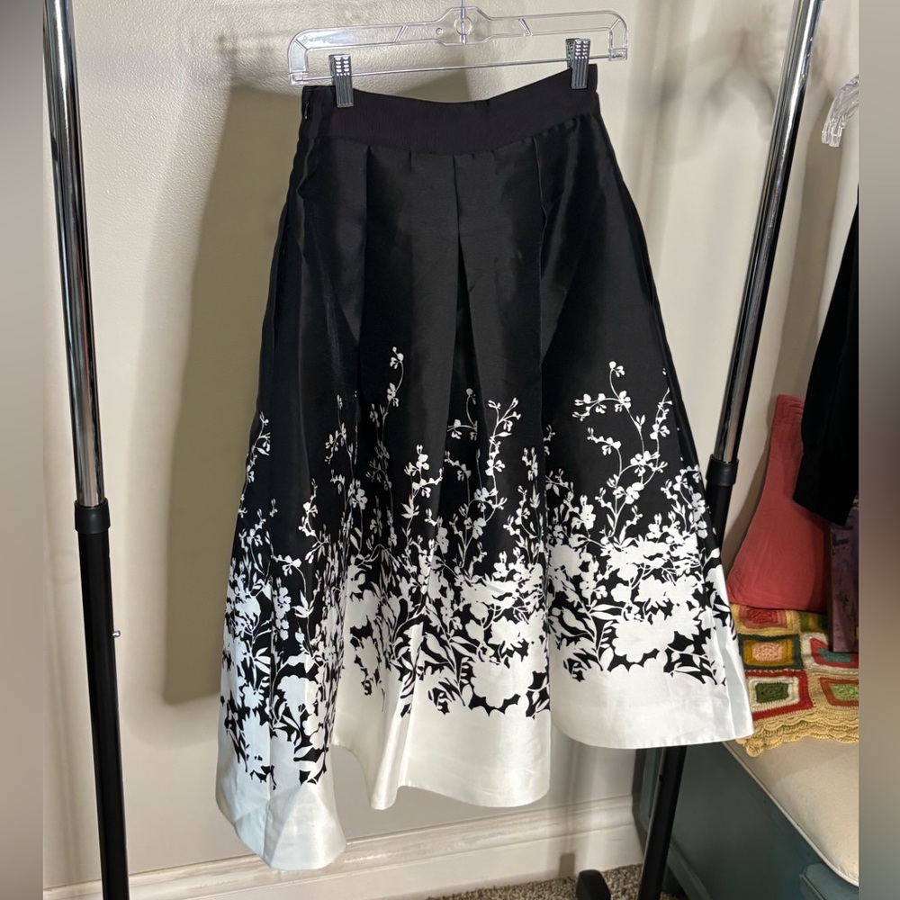 WHBM floral taffeta midi skirt size 0